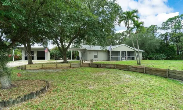 16298 N 90th Street N, Loxahatchee, FL 33470