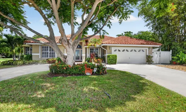 703 Avocet Road, Delray Beach, FL 33444