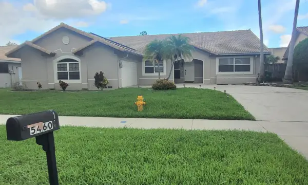 5460 Hawkes Bluff Avenue, Davie, FL 33331