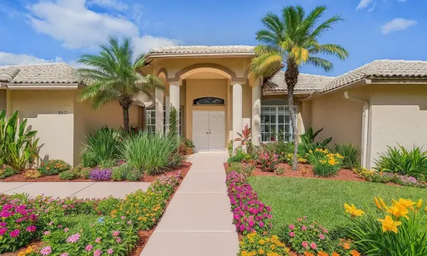 8671 155th Place N, Palm Beach Gardens, FL 33418