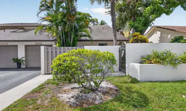 2802 SW 6th Street, Delray Beach, FL 33445