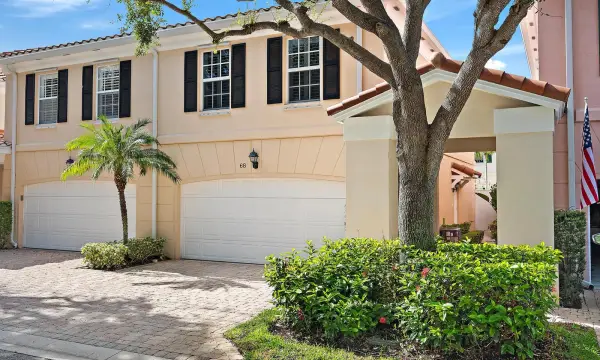 68 Live Oak Circle, Tequesta, FL 33469