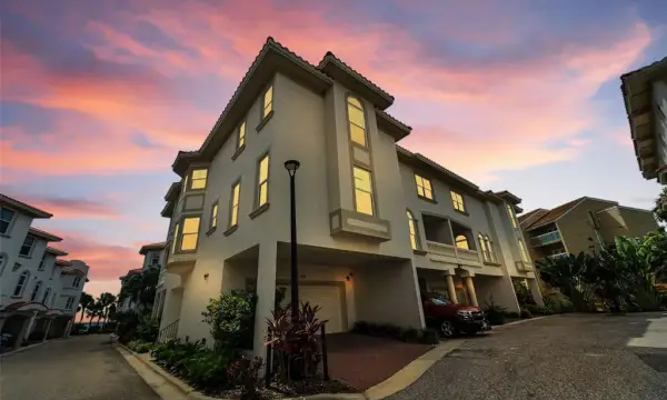 1340 Bayshore Boulevard, Unit 304, Dunedin, FL, 34698