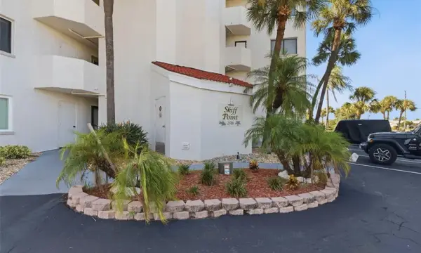 298 Skiff Point, Unit 103, Clearwater, FL, 33767